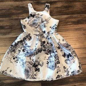 Girls rose party dress
